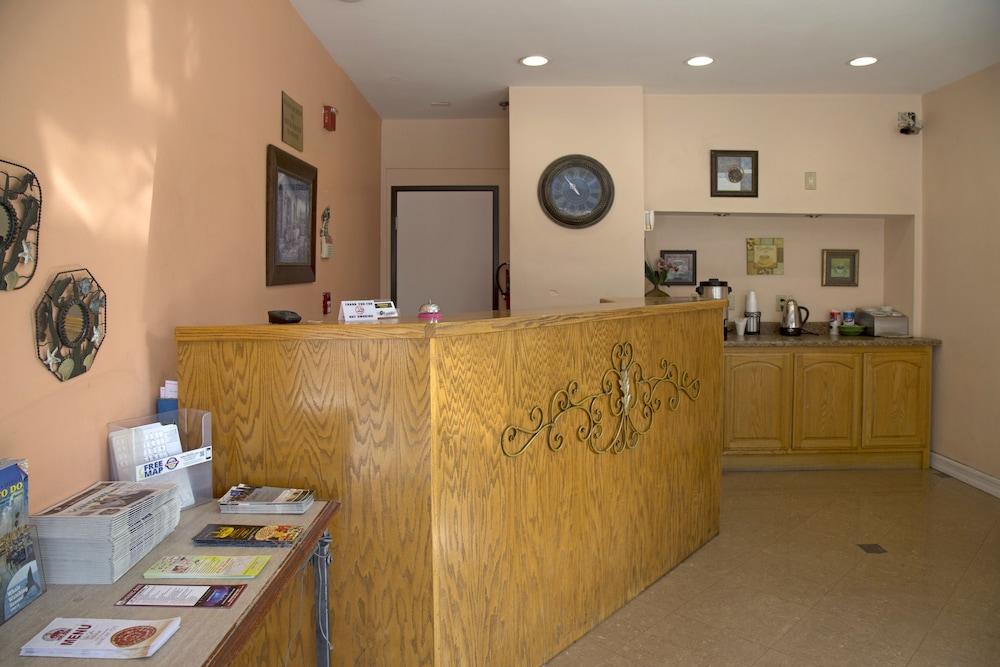 Harborview Inn & Suites-Convention Center-Airport-Gaslamp-Seaworld-Zoo-Balboa Park San Diego Exterior photo