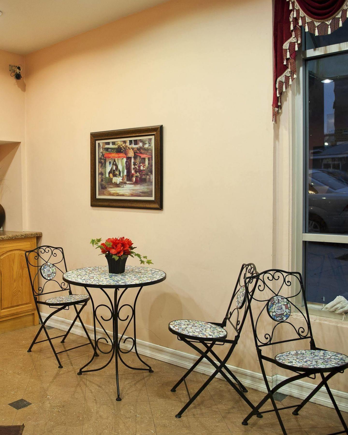 Harborview Inn & Suites-Convention Center-Airport-Gaslamp-Seaworld-Zoo-Balboa Park San Diego Exterior photo